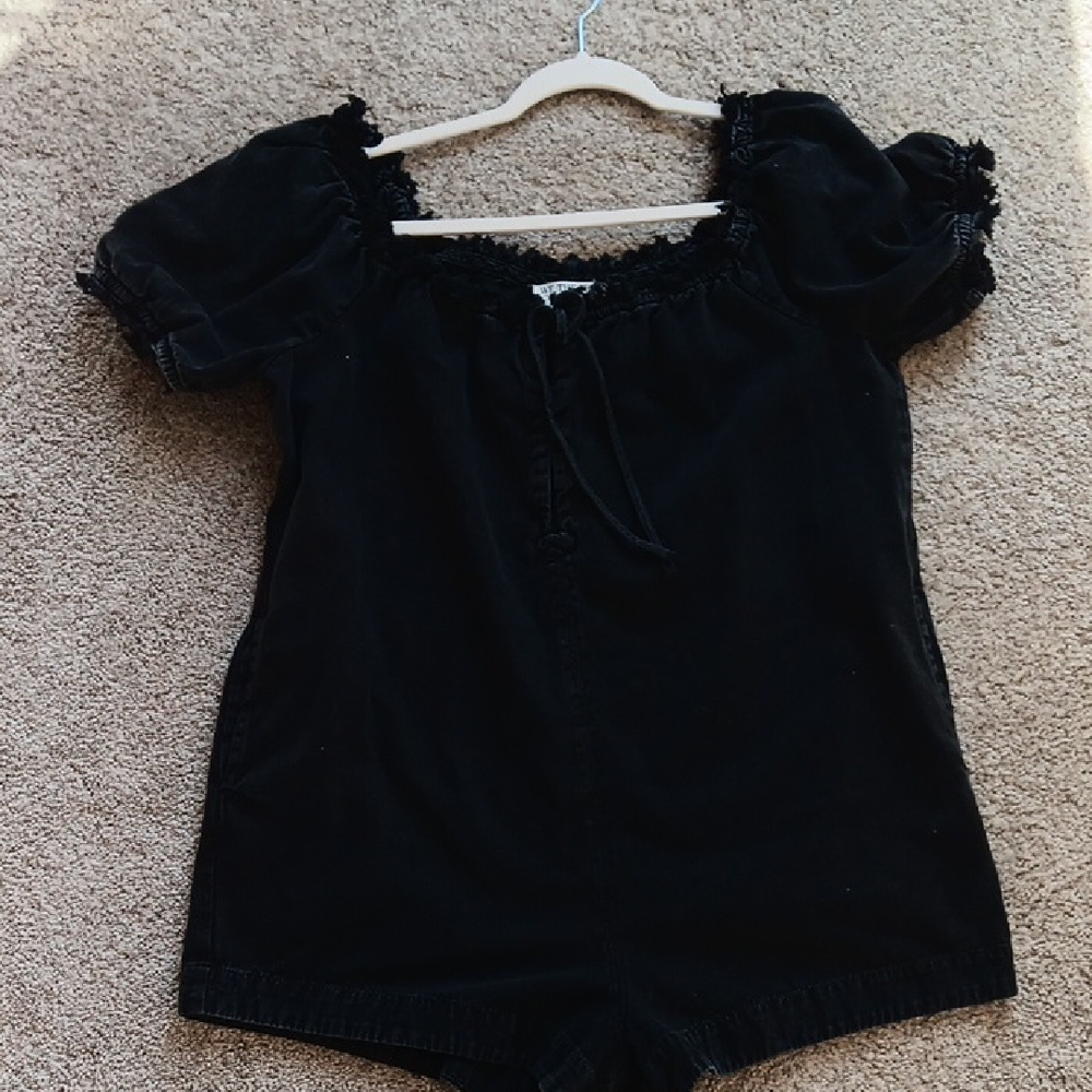 We The Free Black Puff Sleeve Square-Neck Camisole
